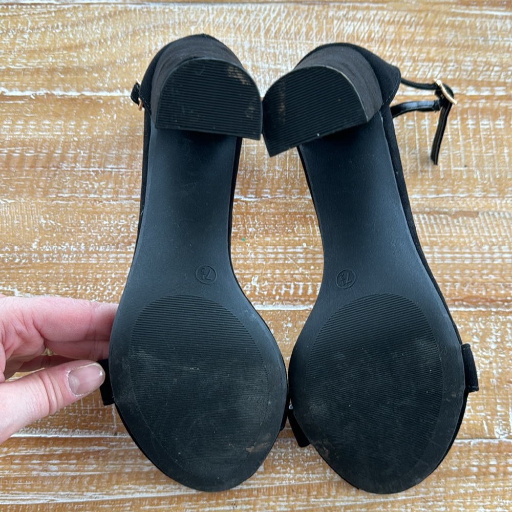 Lulus 4” Heels - Picture 5 of 7